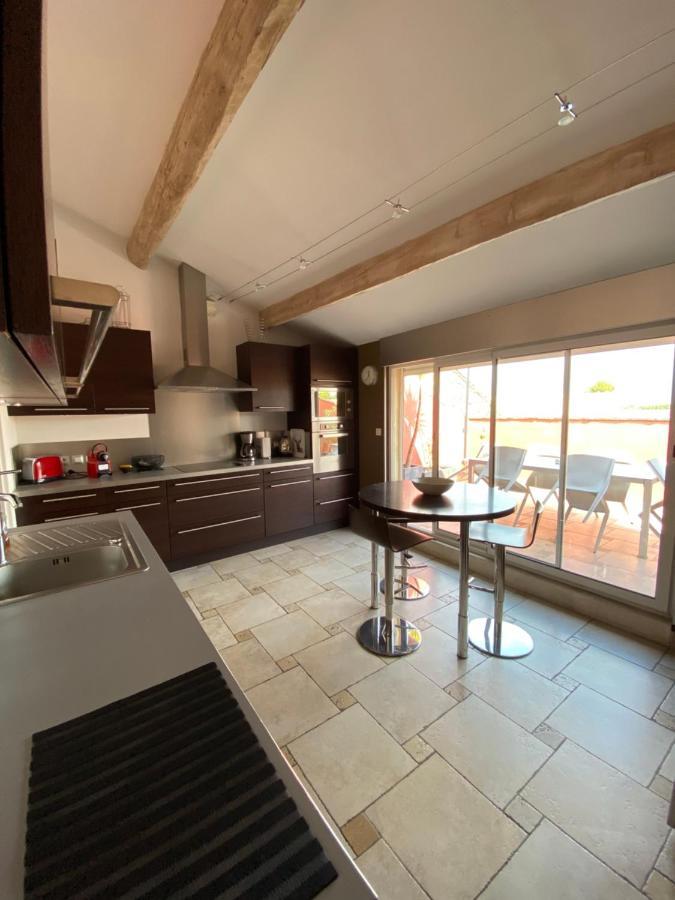 Le Loft Duplex, 2 Terrasses, Au Coeur Du Village Saint-Remy-de-Provence Exterior photo